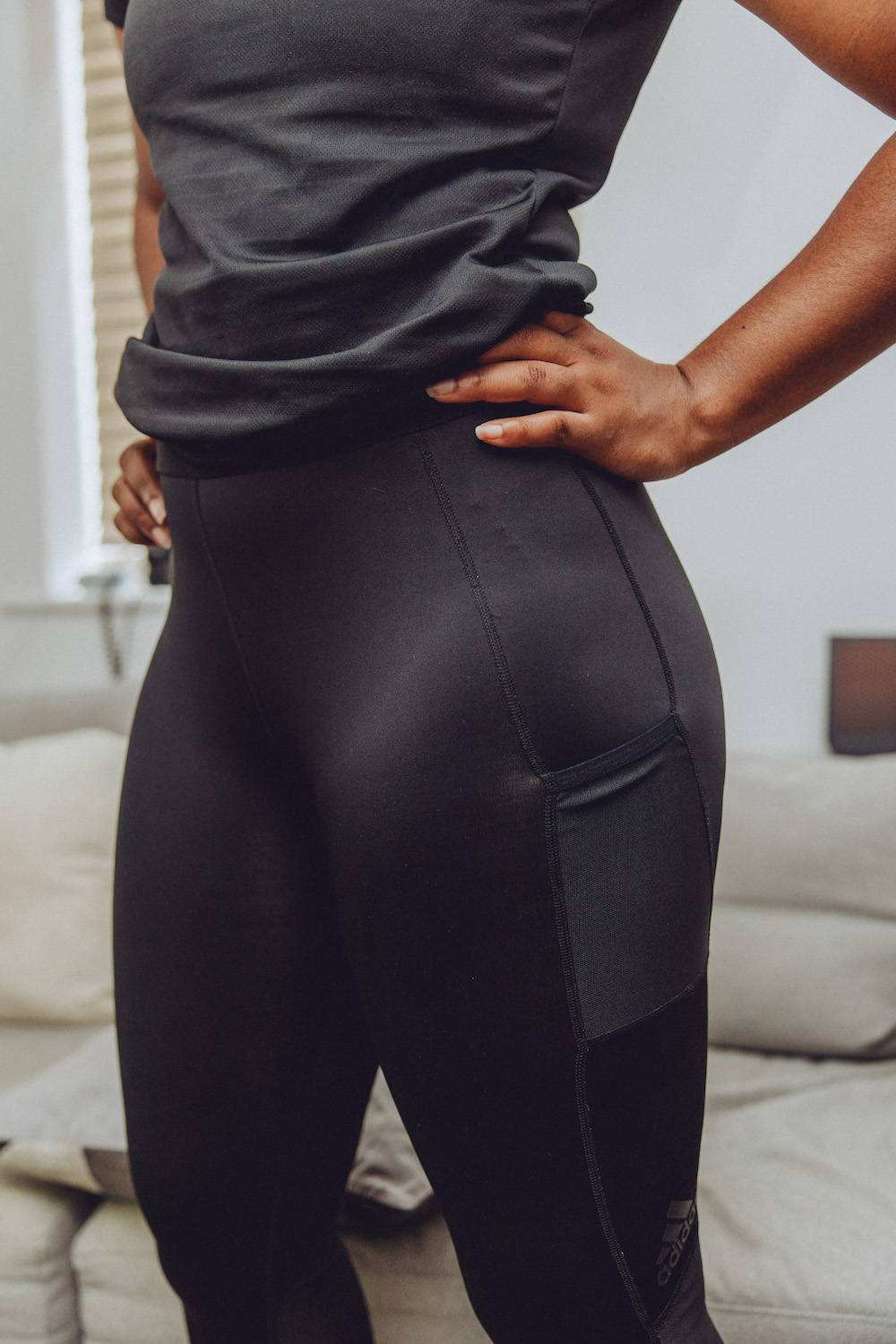 Amazon.com: LUMANA Leakproof Womens Leggings: Bladder Control Athletic  Bottoms - Leggings with Pockets Designed with Built-in Bladder Leakage Pads  for Women (Black, XS) : Clothing, Shoes & Jewelry